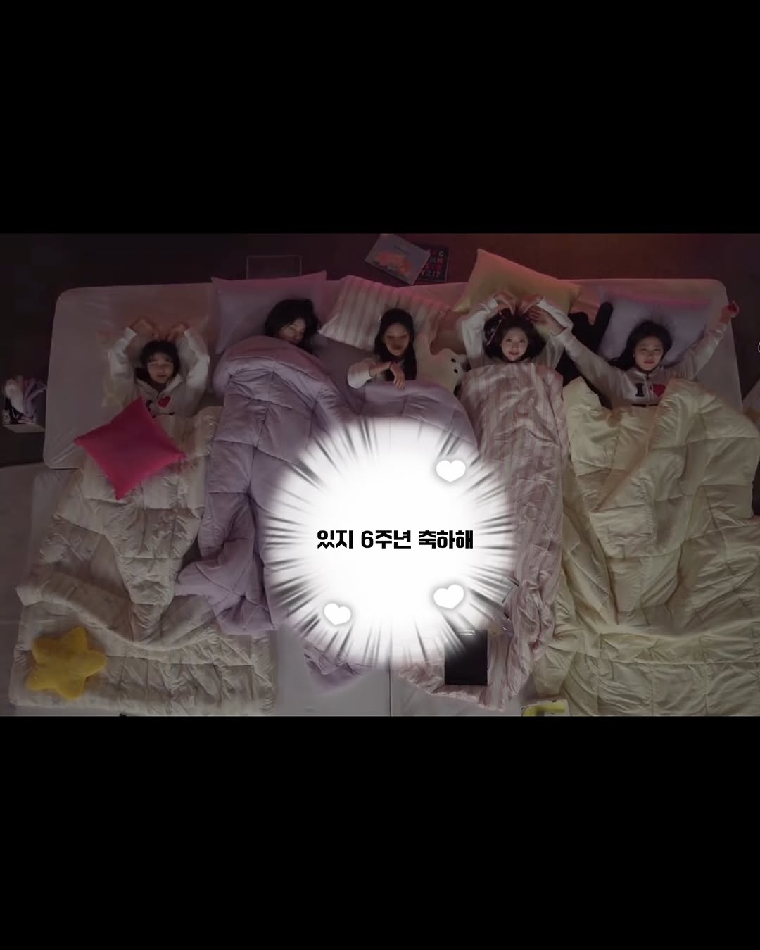 Post image  of ITZY