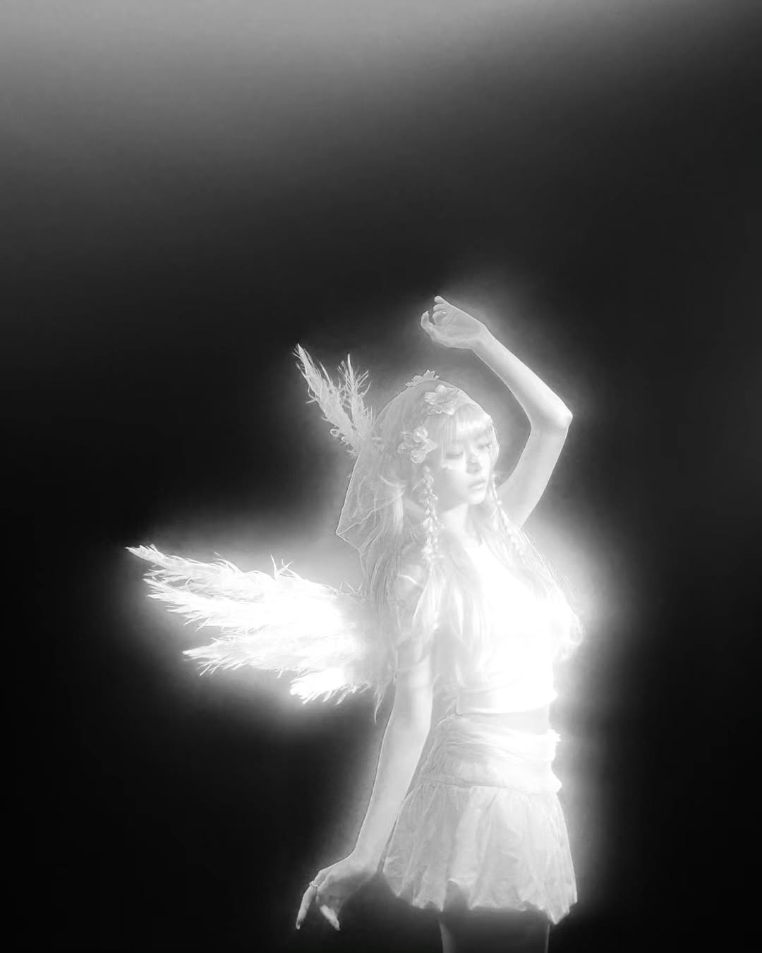 Post image  of Le Sserafim