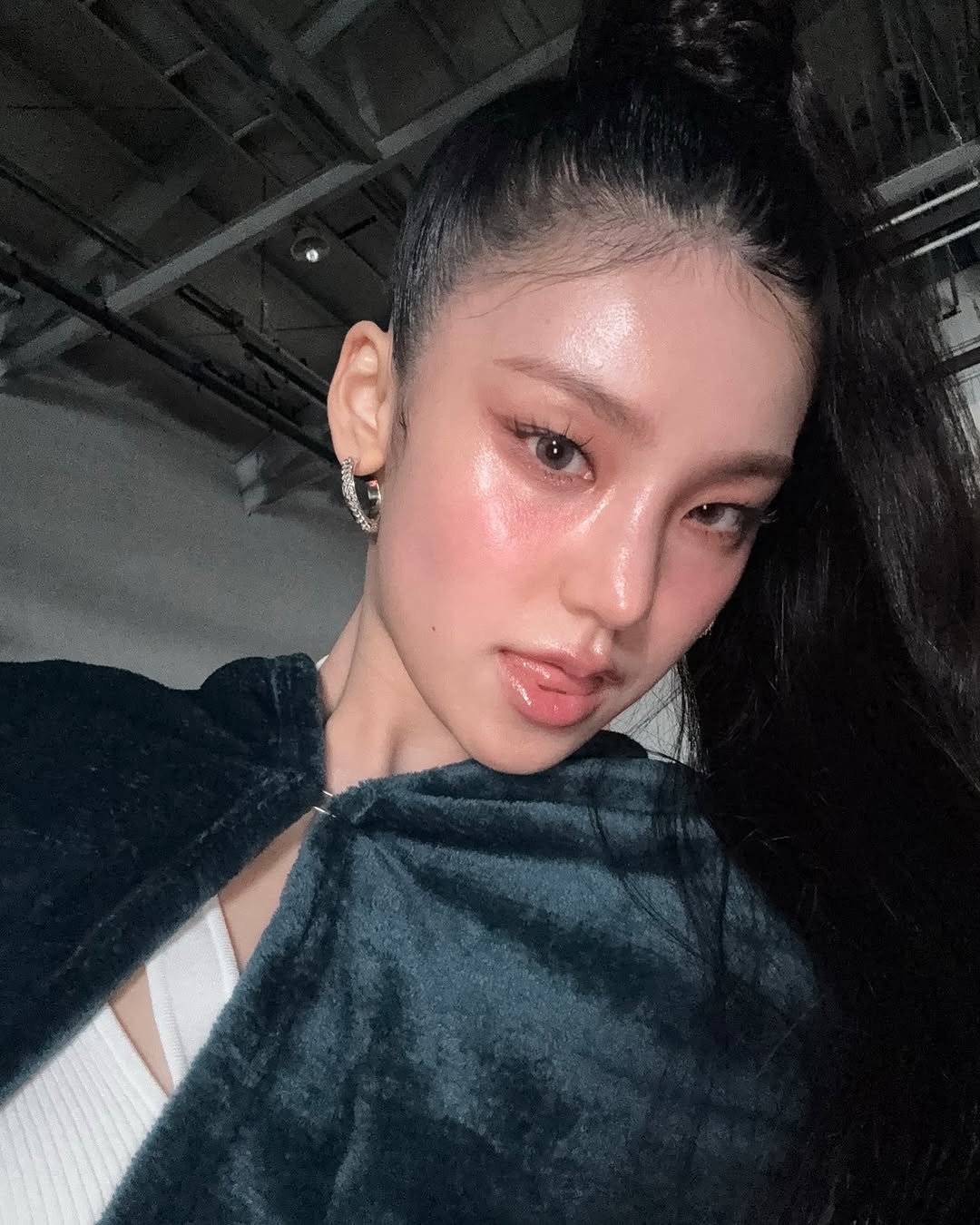 Post image  of ITZY