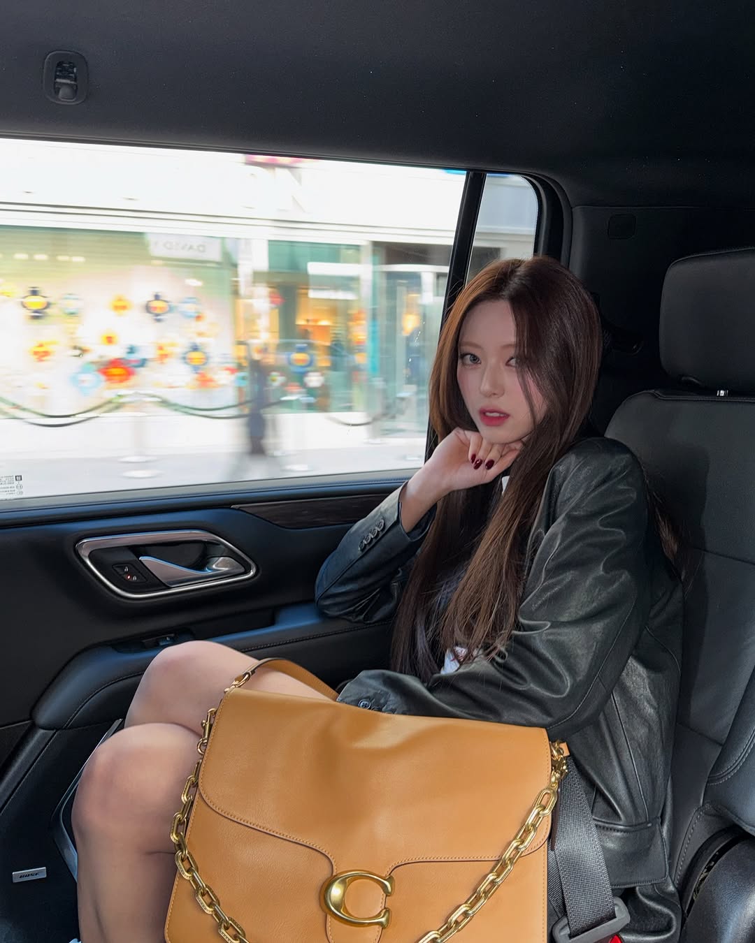 Post image  of ITZY