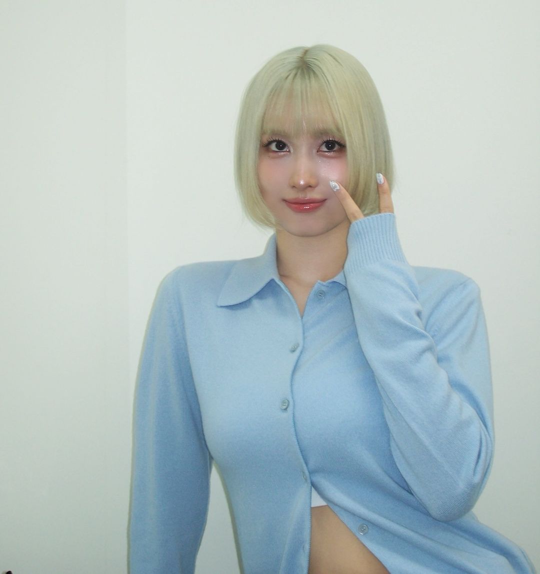 Post image  of TWICE