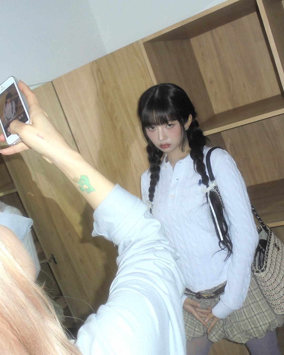 Post image  of IVE