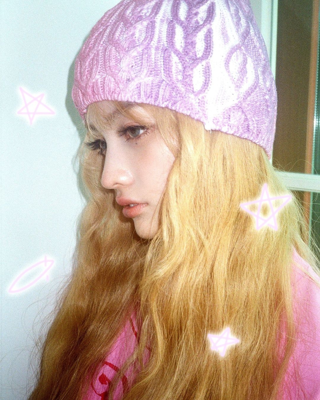 Post image  of ILLIT