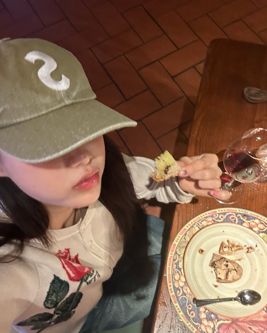 Post image  of Chuu