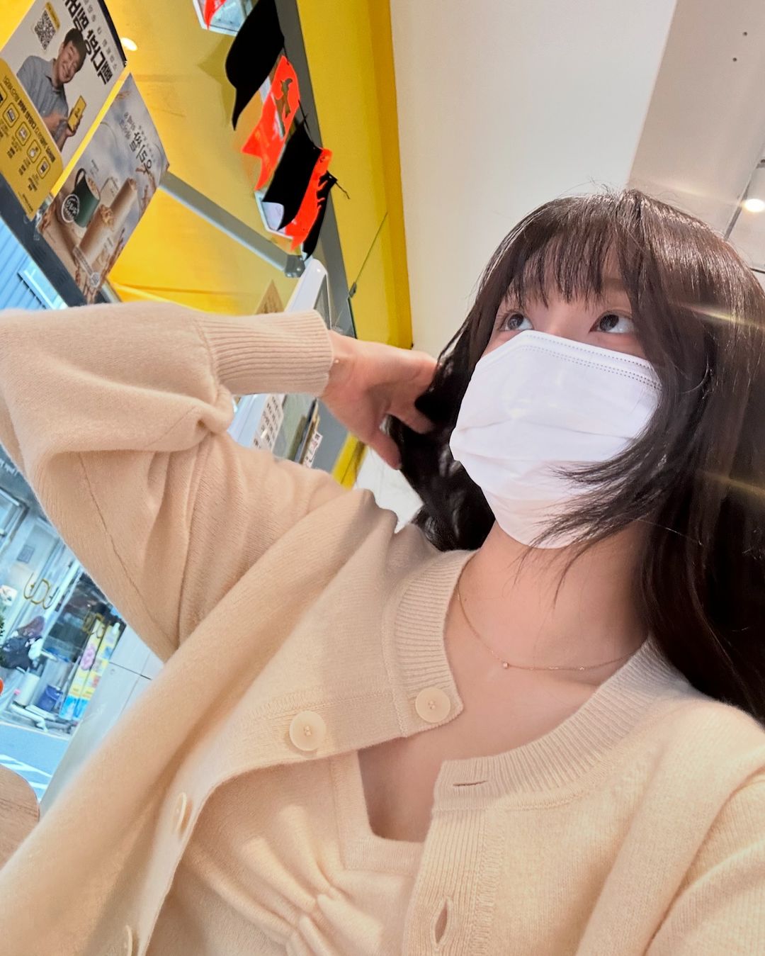 Post image  of Chuu