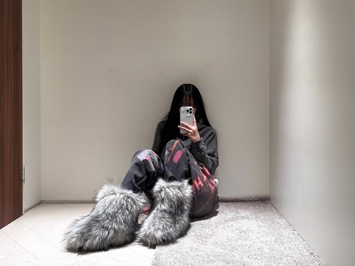 Post image  of MEOVV