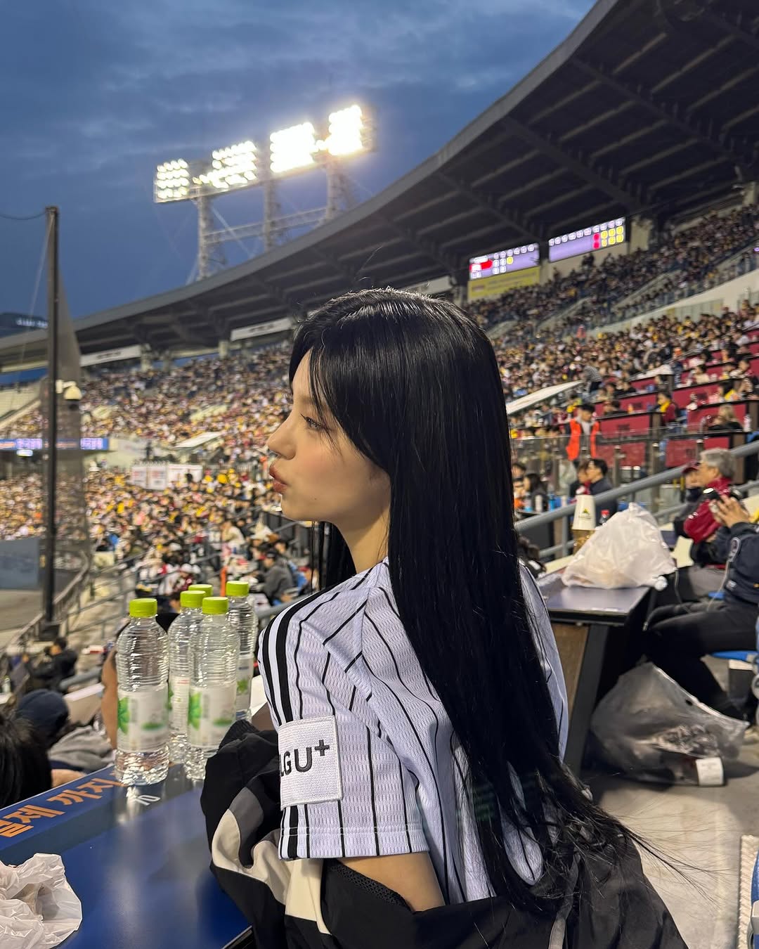Post image  of ITZY