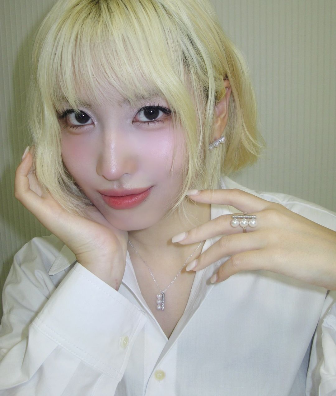 Post image  of TWICE