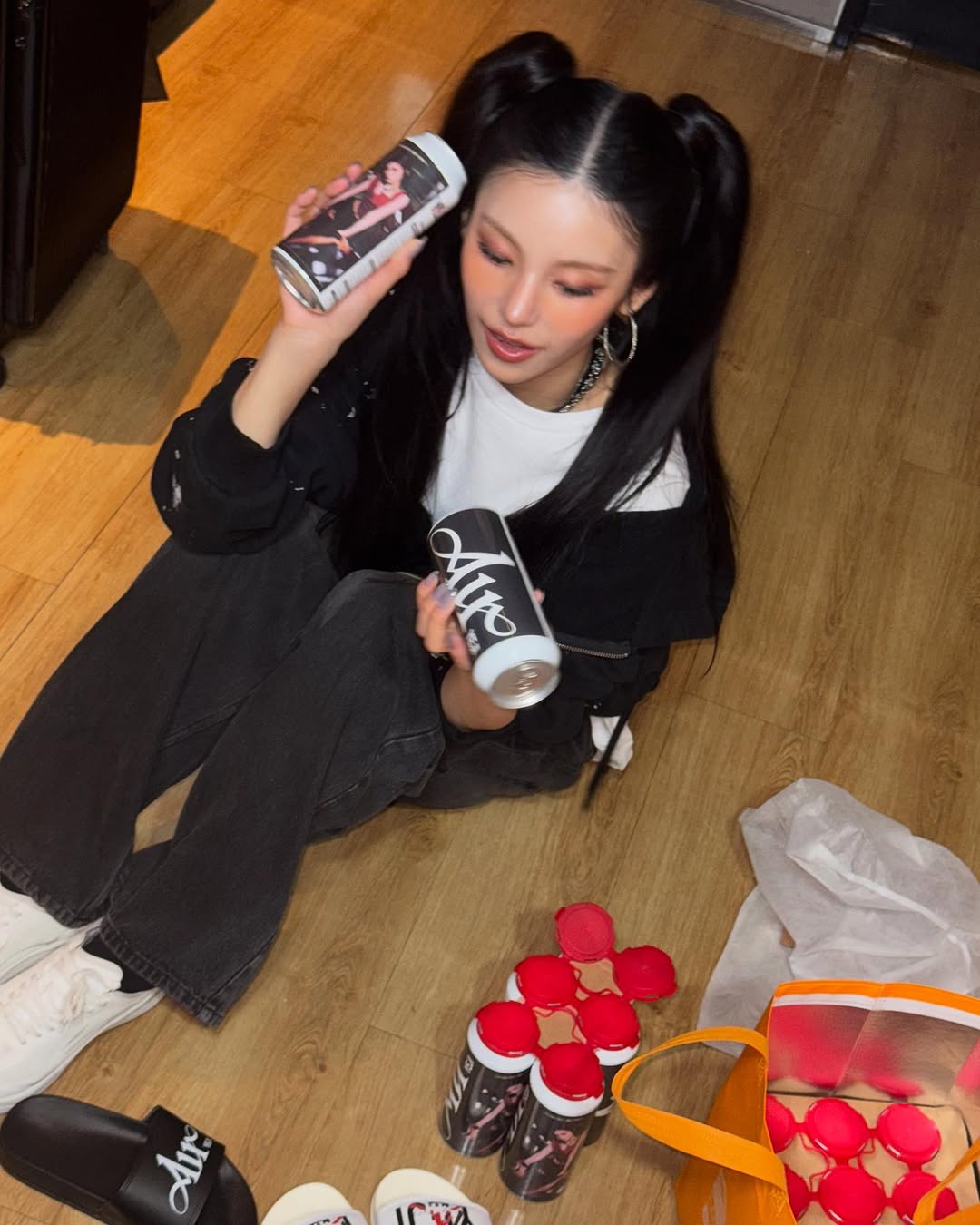 Post image  of ITZY
