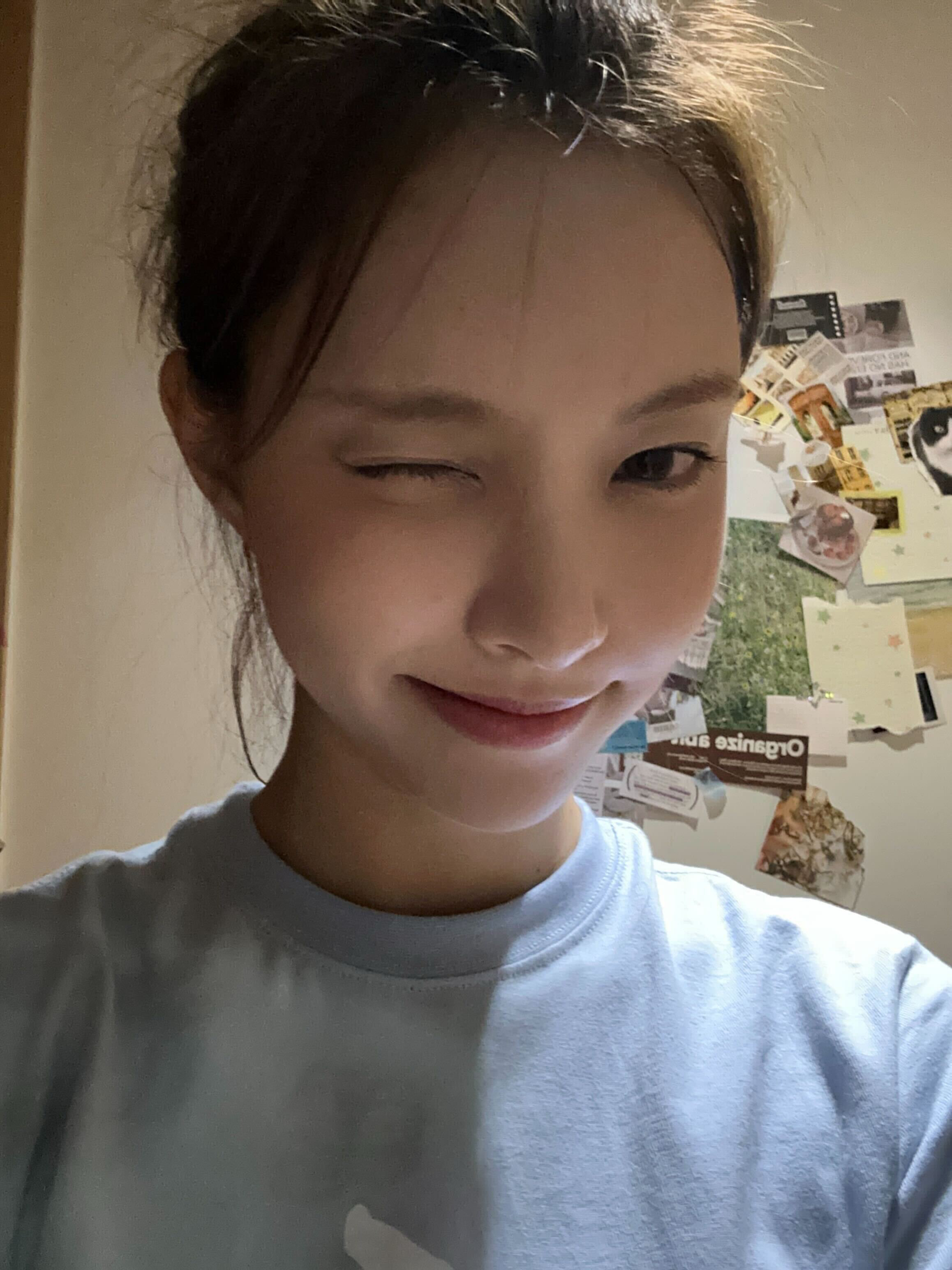Post image  of ILLIT