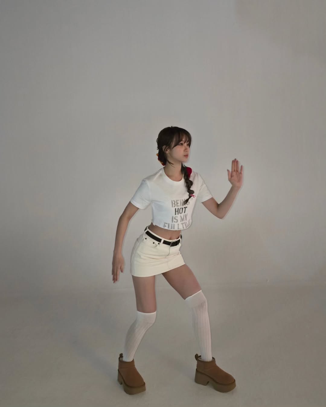 Post image  of Le Sserafim