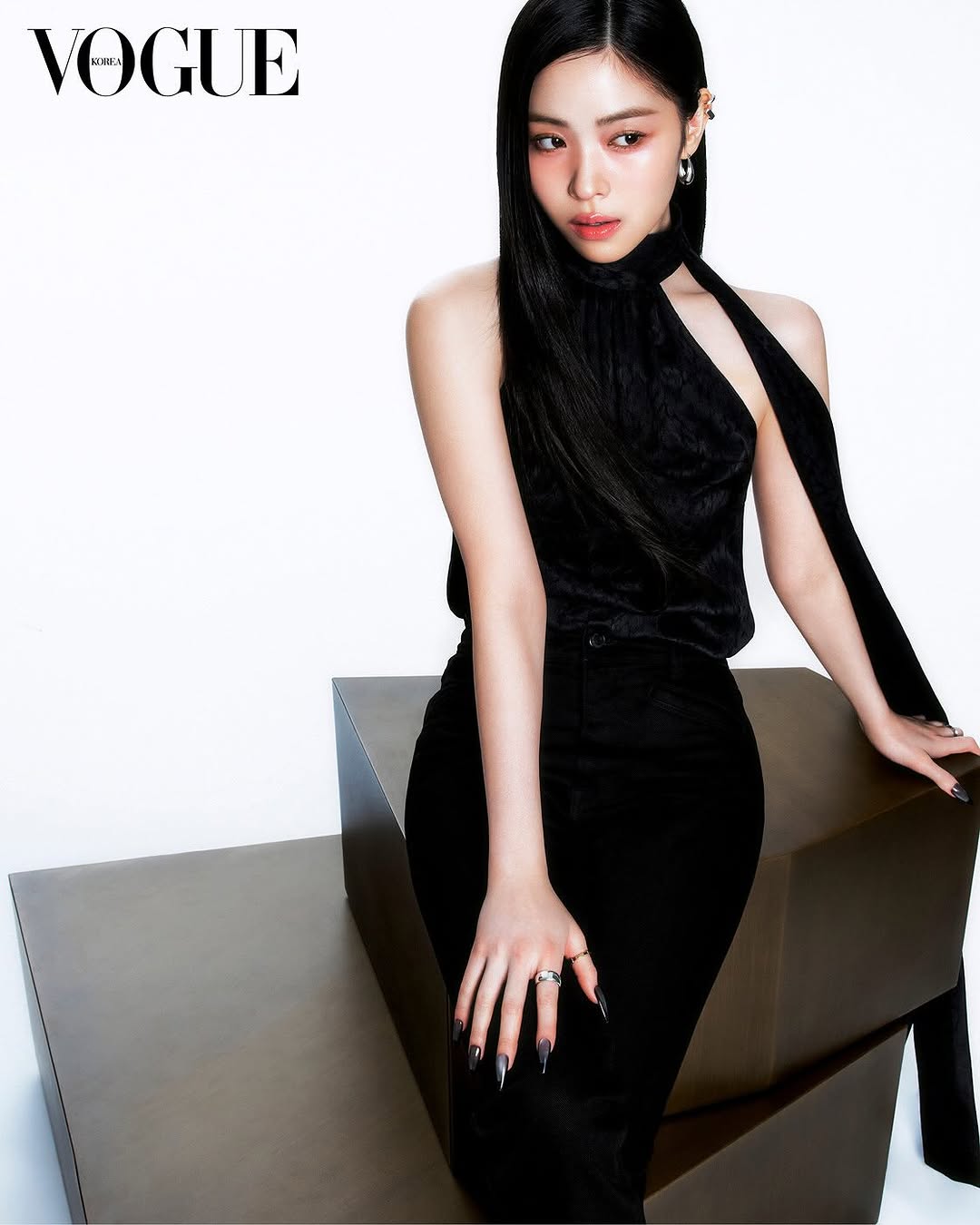 Post image  of ITZY