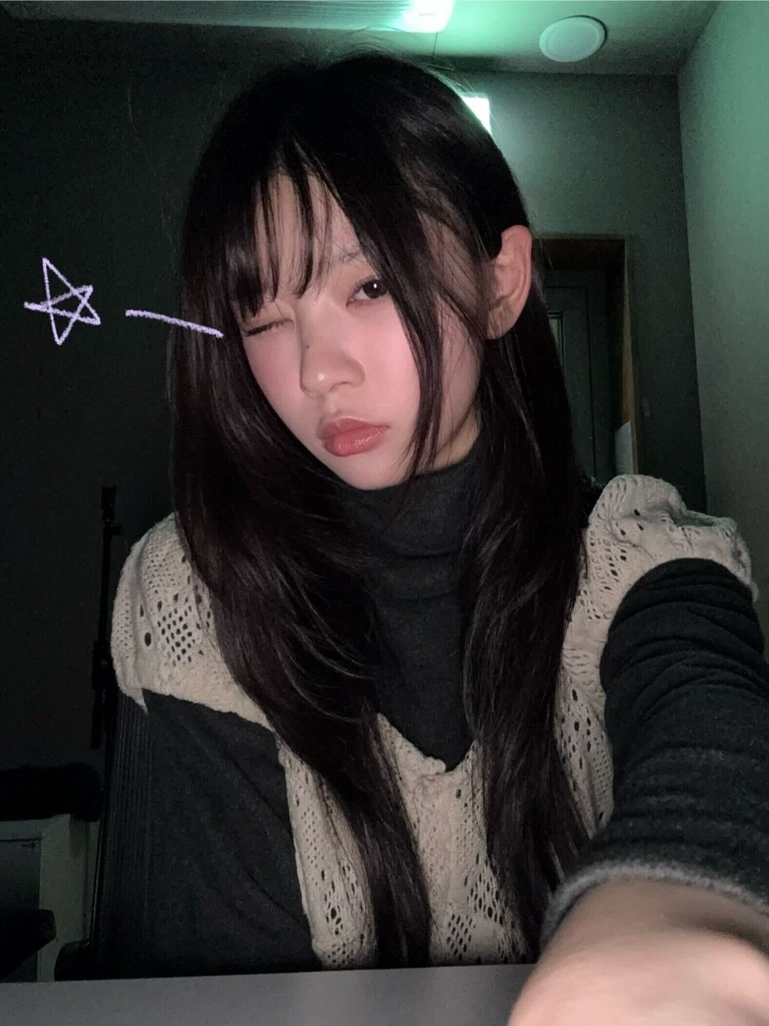 Post image  of ILLIT