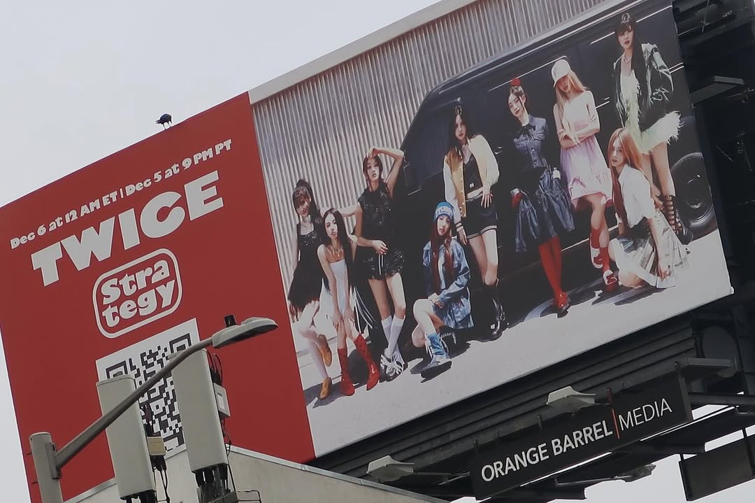 Post image  of TWICE