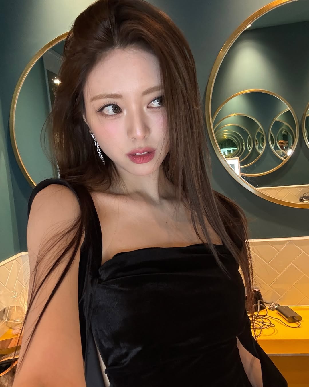 Post image  of ITZY