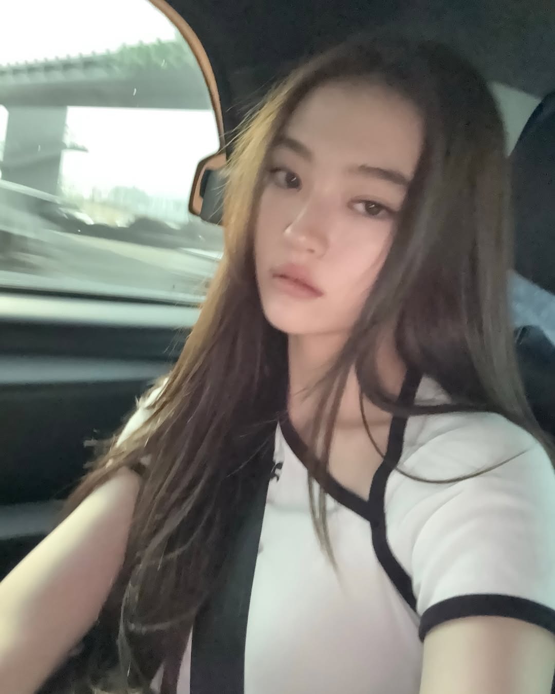 Post image  of MEOVV