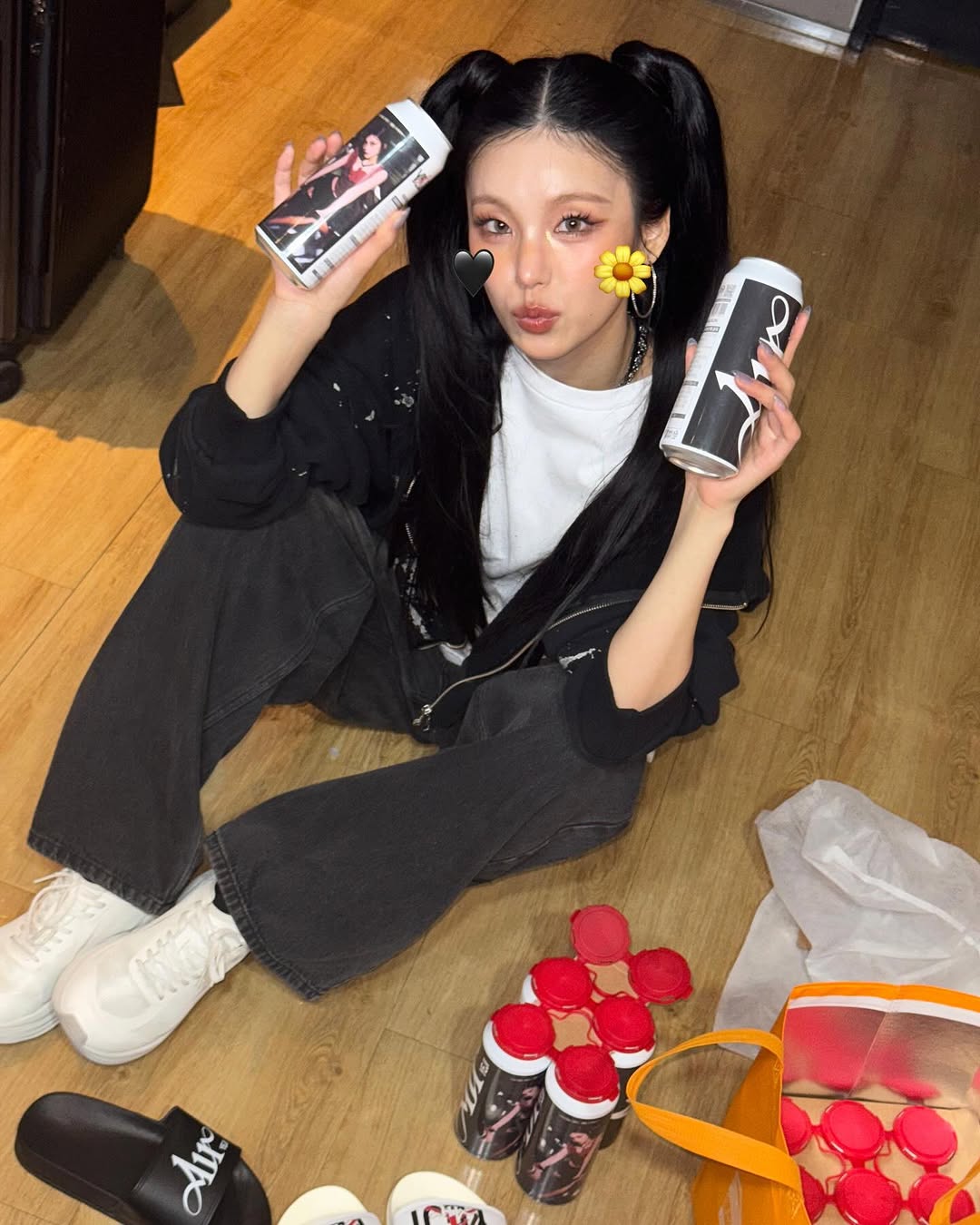 Post image  of ITZY