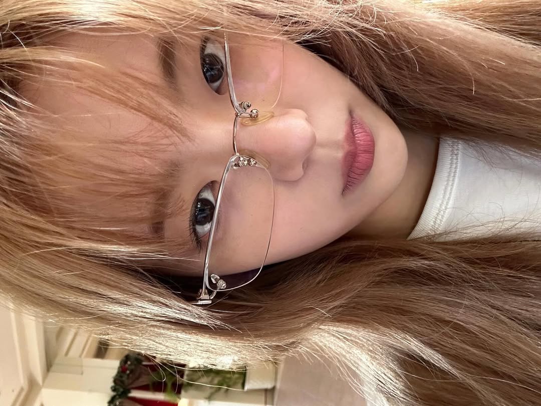 Post image  of ITZY