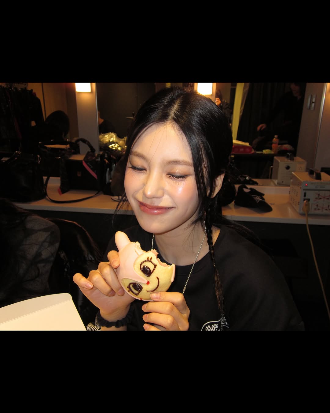 Post image  of ITZY
