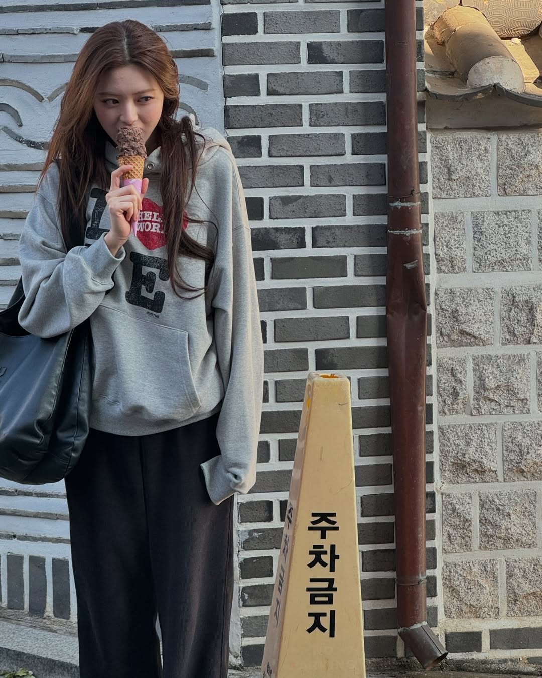 Post image  of ITZY