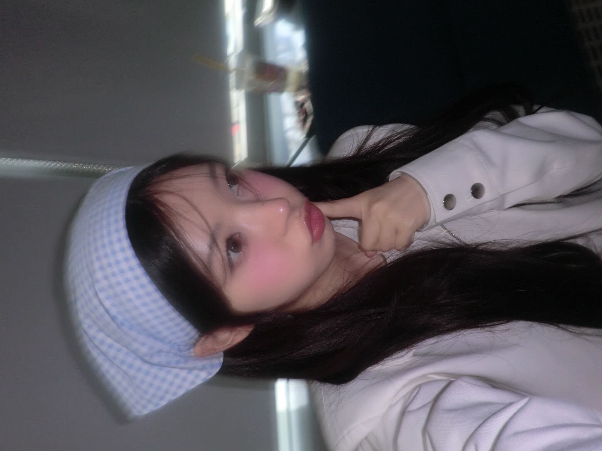 Post image  of ILLIT