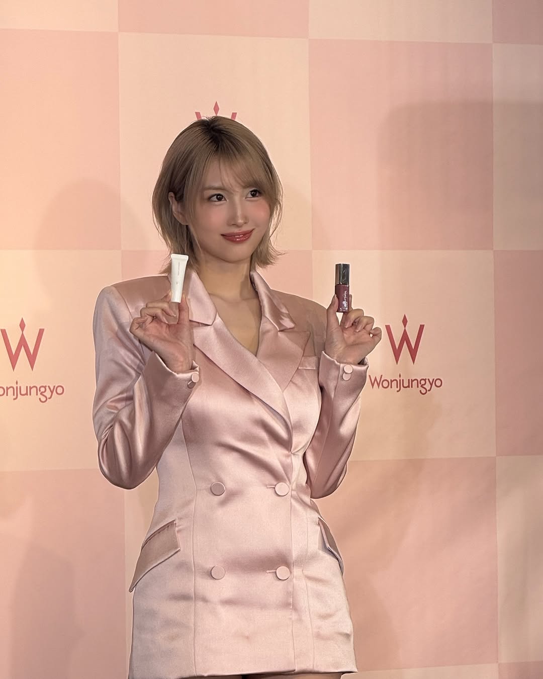 Post image  of TWICE