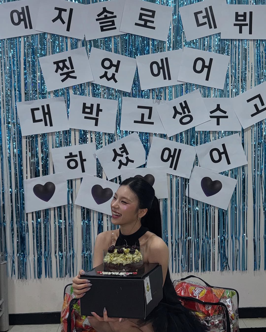 Post image  of ITZY