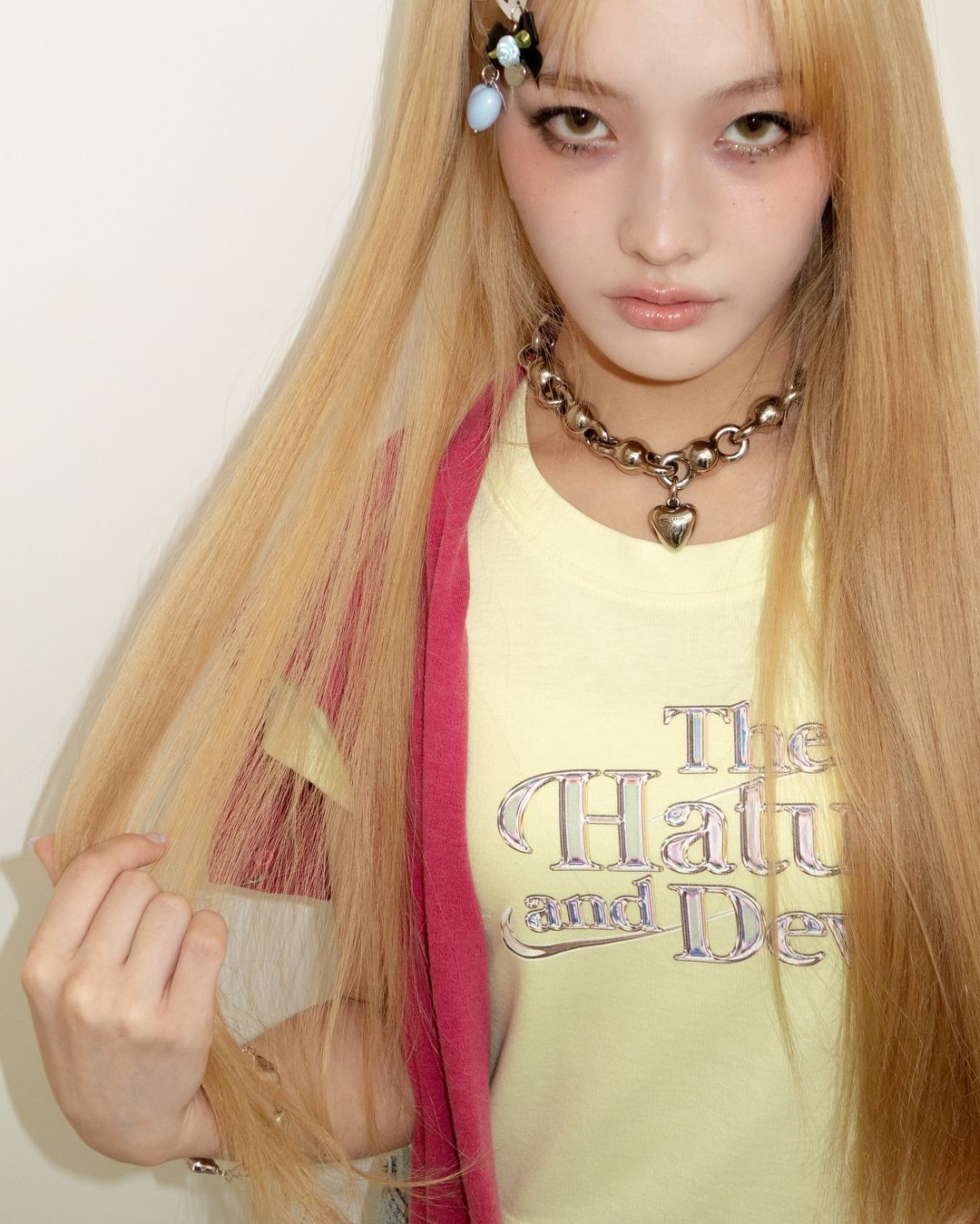Post image  of ILLIT