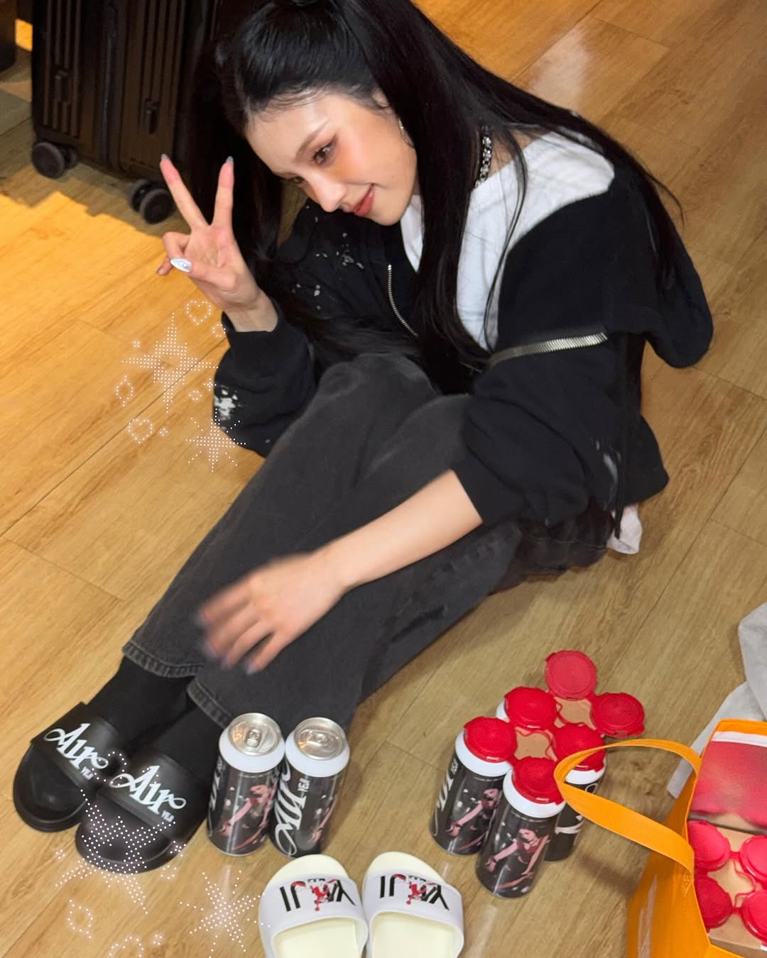 Post image  of ITZY