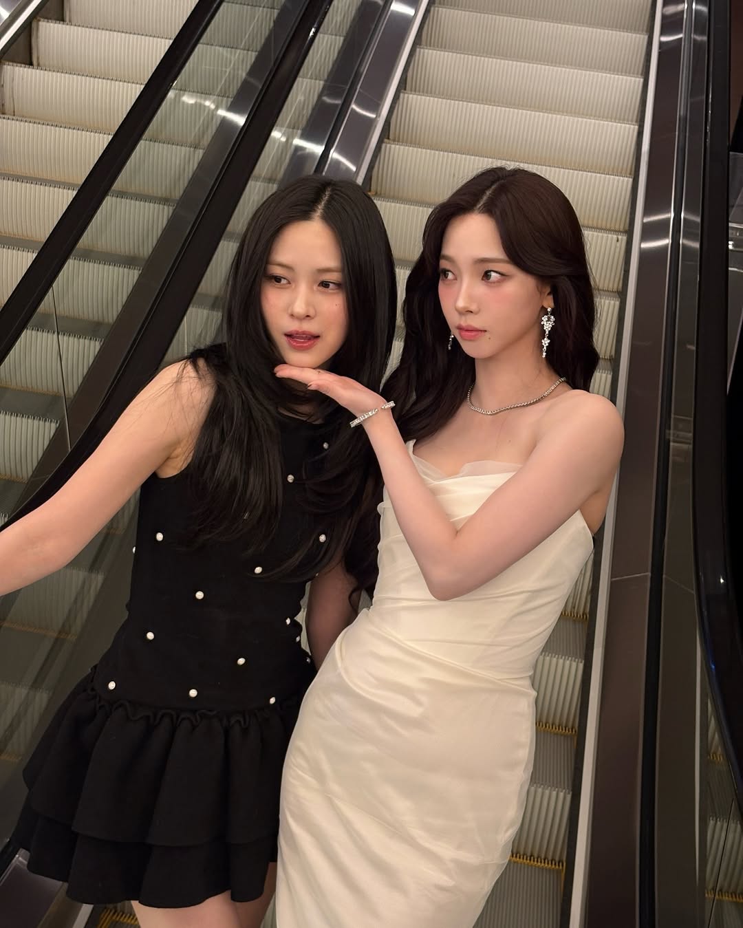 Post image  of ITZY