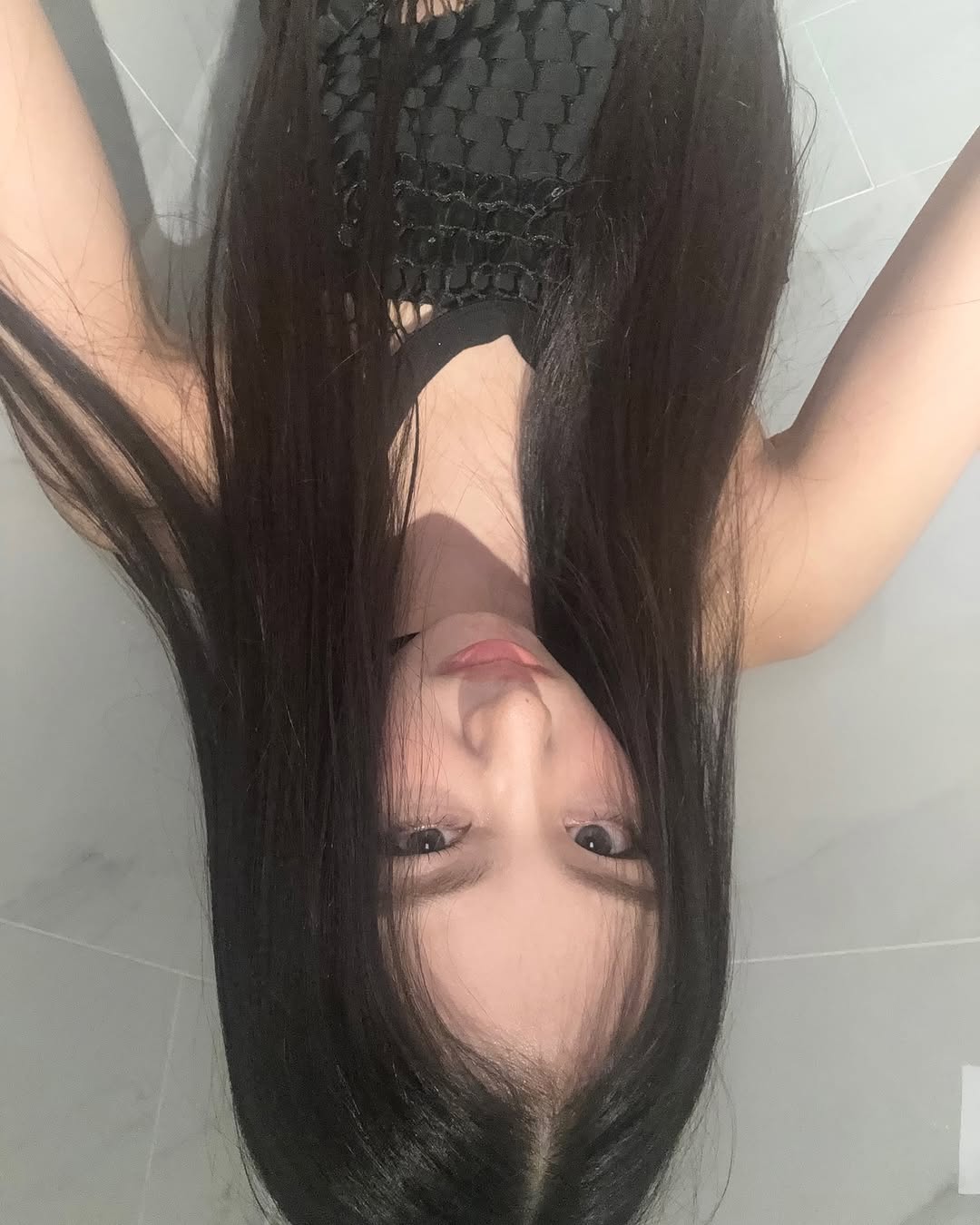 Post image  of MEOVV