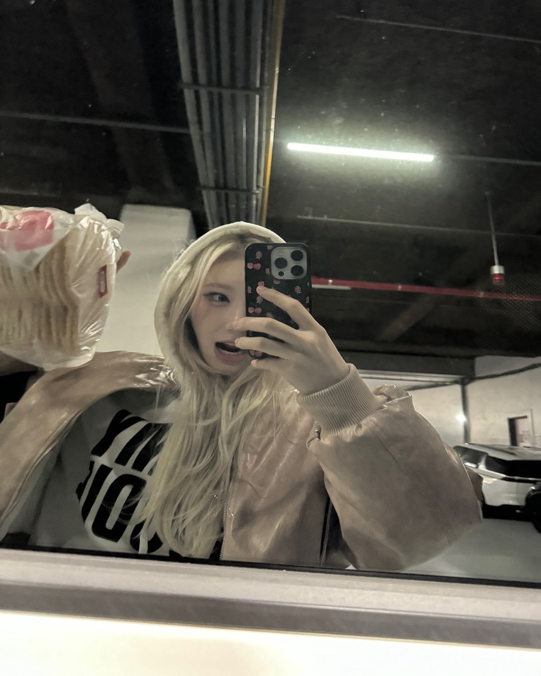 Post image  of ITZY