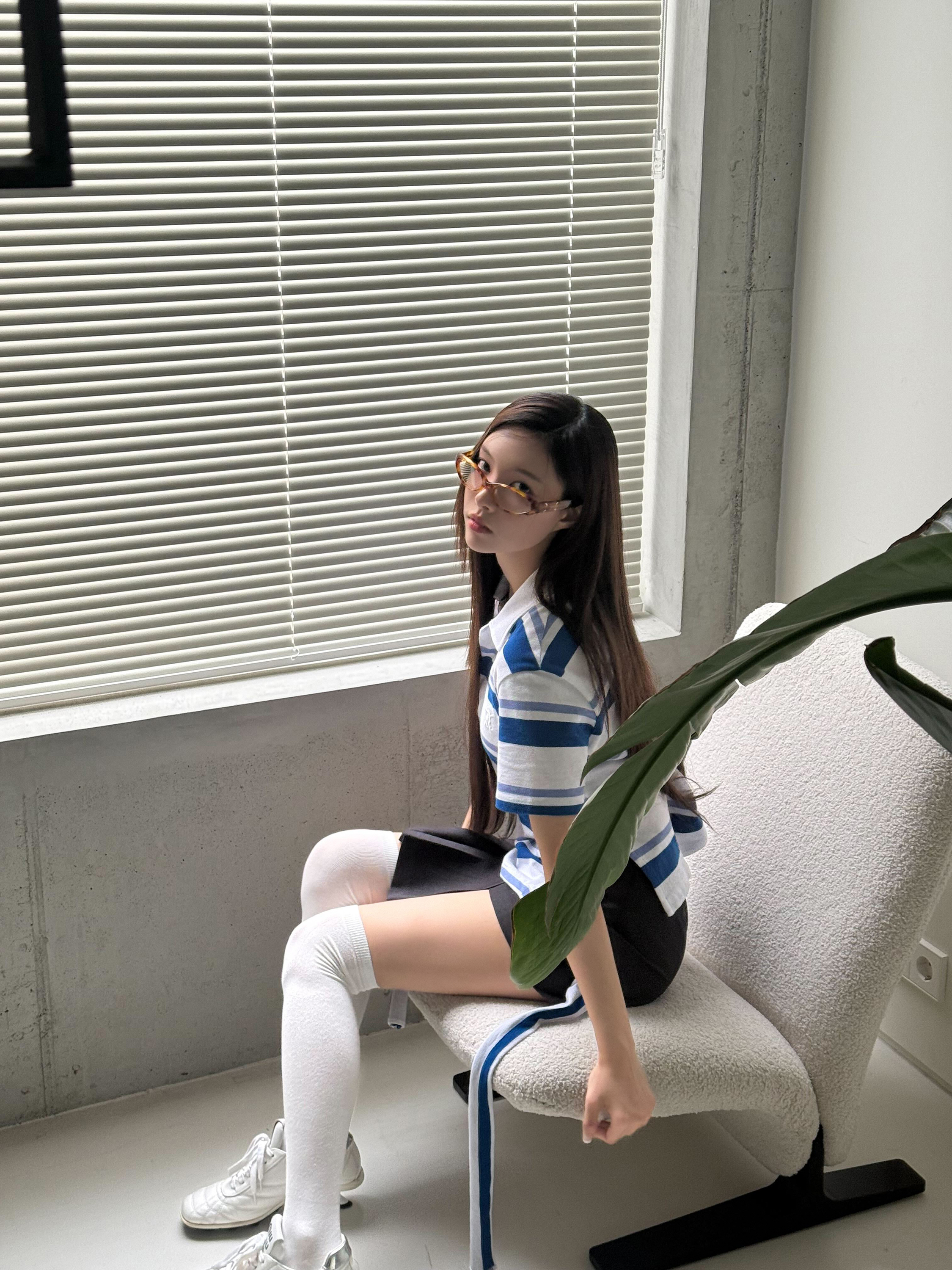 Post image  of ILLIT