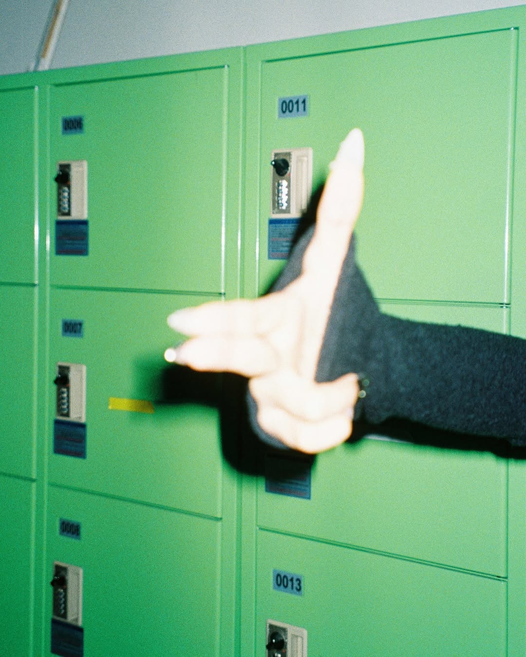 Post image  of MEOVV