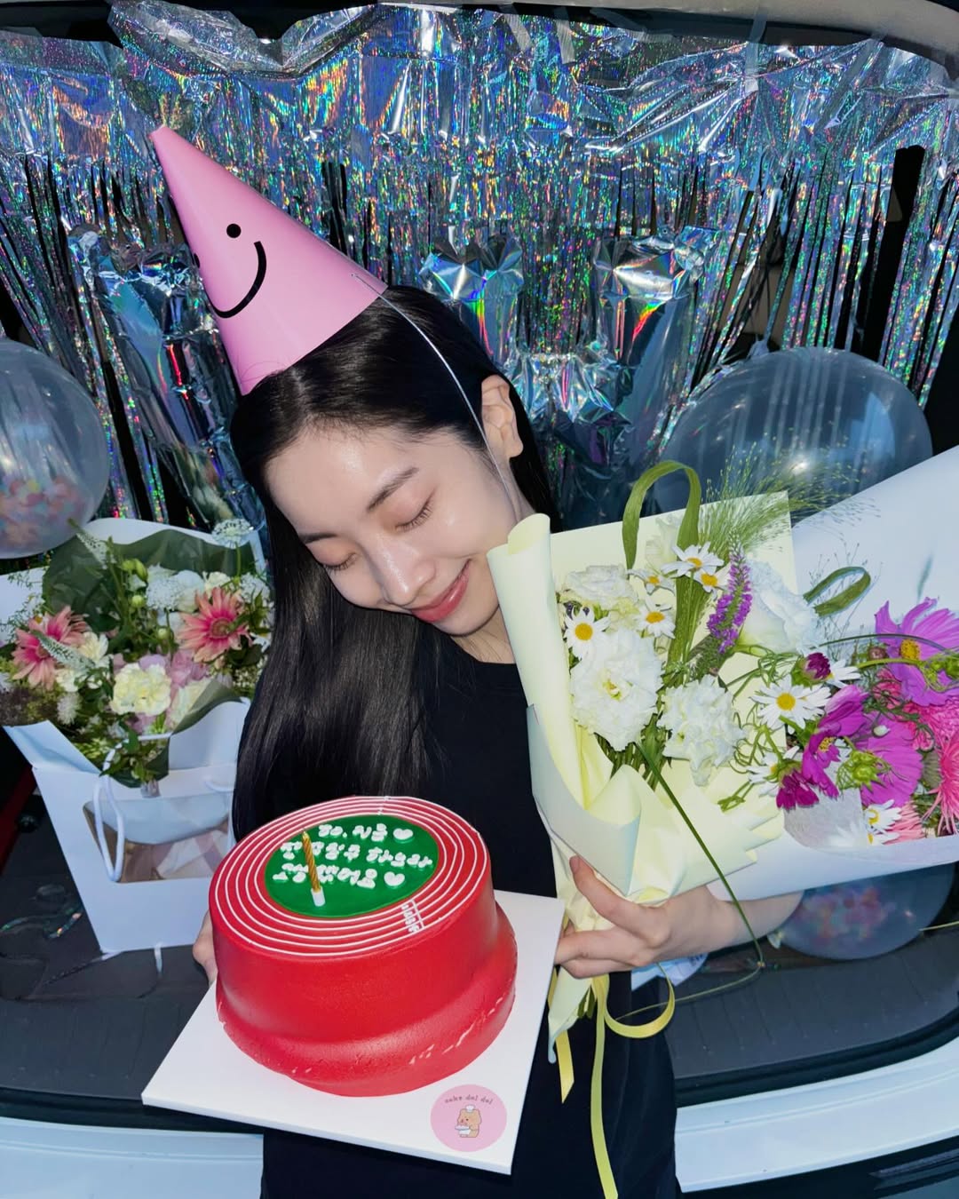 Post image  of TWICE